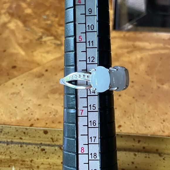 Natural Jade Sterling Silver Ring Trilogy Ring Size 6 - Picture 8 of 9